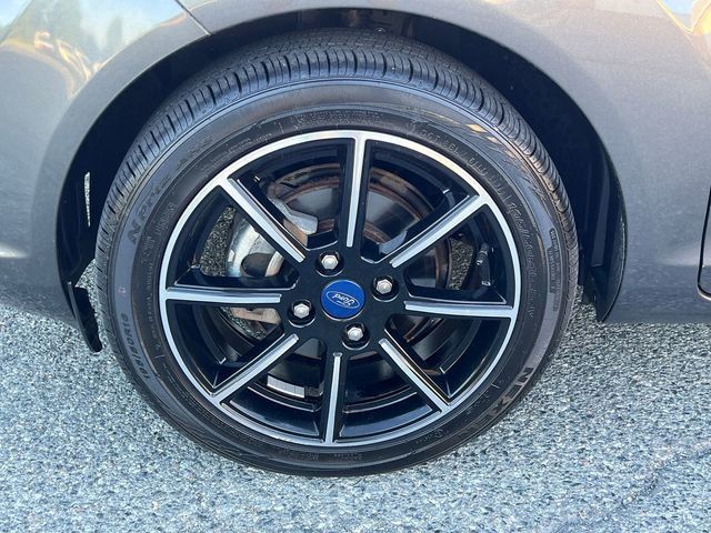 2015 Ford Fiesta 4dr Sedan SE - 23037716 - 8