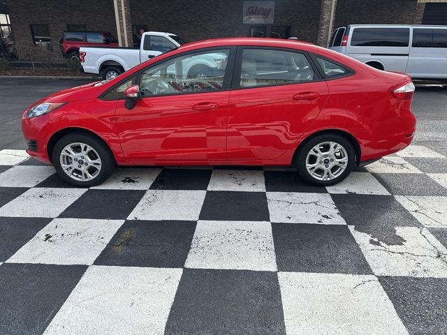 2015 Ford Fiesta 4dr Sedan SE - 22730505 - 5