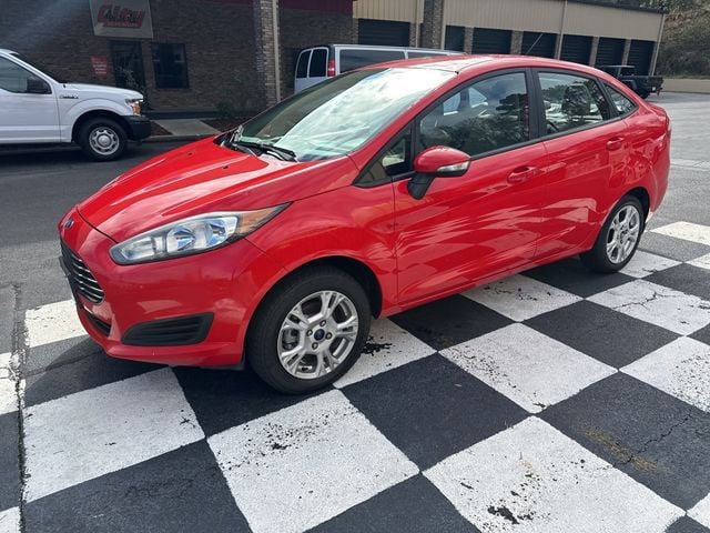 2015 Ford Fiesta 4dr Sedan SE - 22730505 - 6