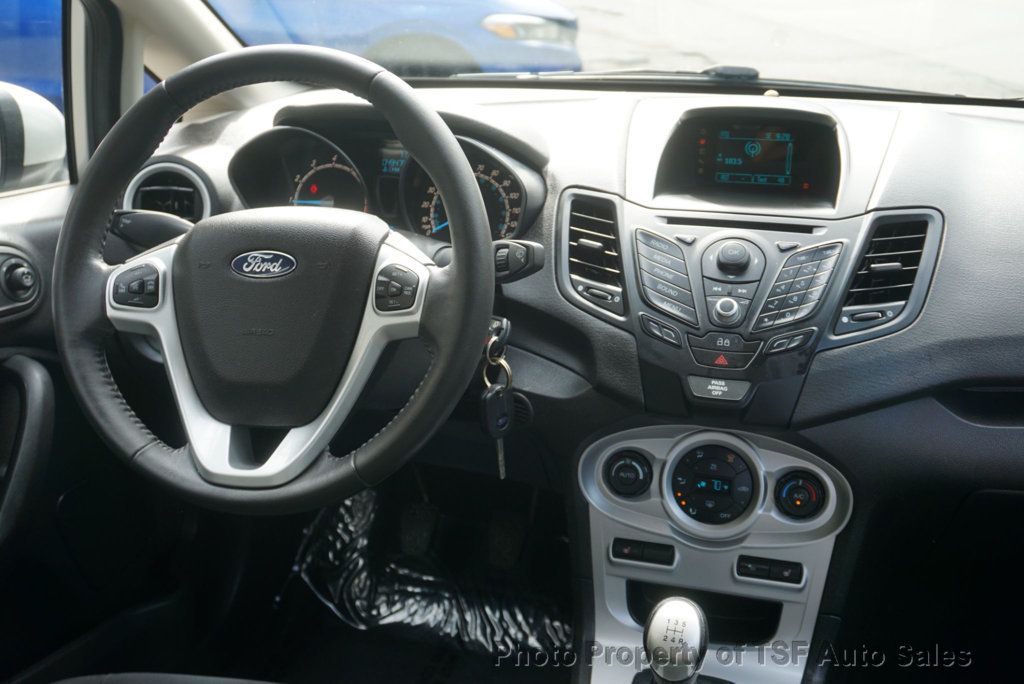 2015 Ford Fiesta 4dr Sedan SE - 23084553 - 12