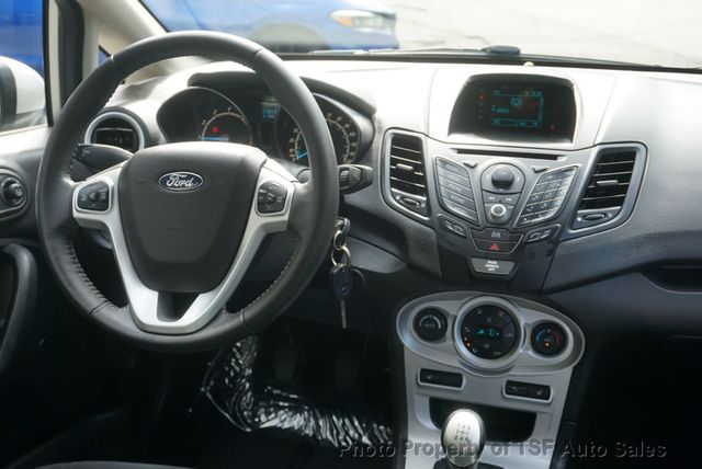 2015 Ford Fiesta 4dr Sedan SE - 23084553 - 12