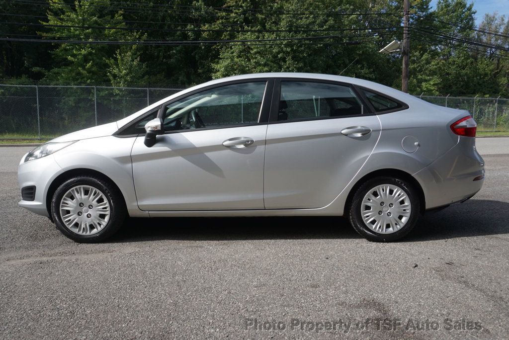 2015 Ford Fiesta 4dr Sedan SE - 23084553 - 3