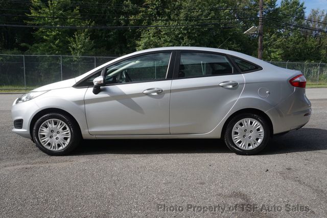 2015 Ford Fiesta 4dr Sedan SE - 23084553 - 3