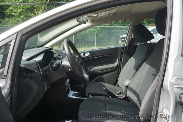 2015 Ford Fiesta 4dr Sedan SE - 23084553 - 8