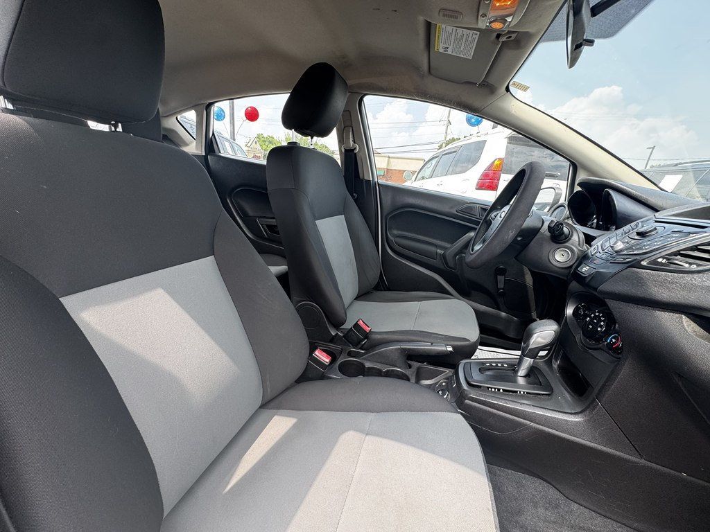 2015 Ford Fiesta 5dr Hatchback S - 23055433 - 15