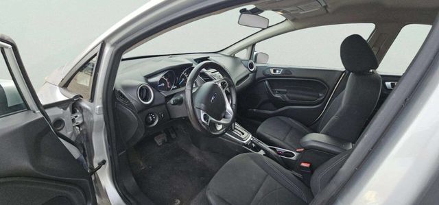 2015 Ford Fiesta 5dr Hatchback SE - 23020066 - 7