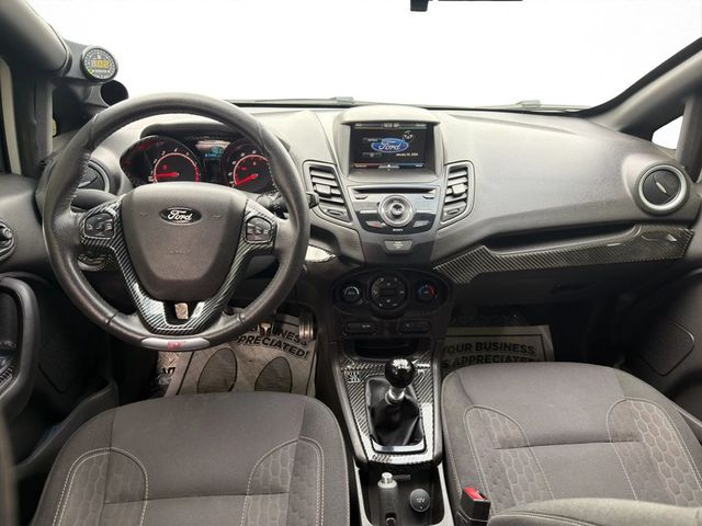 2015 Ford Fiesta 5dr Hatchback ST - 22939541 - 13