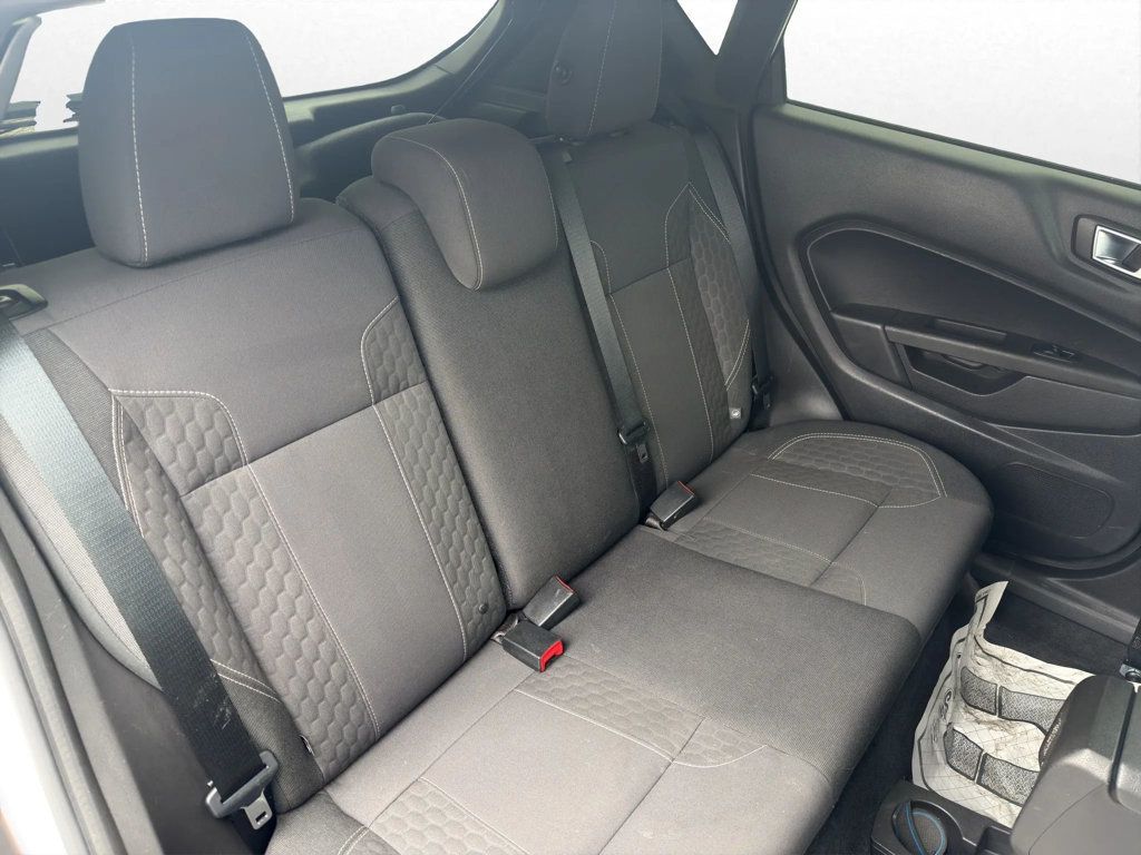 2015 Ford Fiesta 5dr Hatchback ST - 22939541 - 22