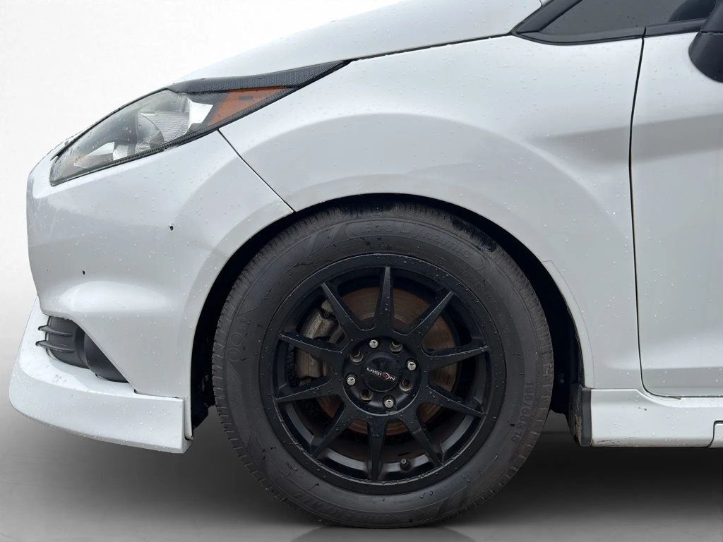 2015 Ford Fiesta 5dr Hatchback ST - 22939541 - 25