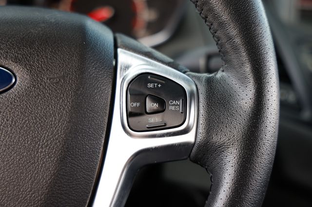 2015 Ford Fiesta 5dr Hatchback ST - 22966845 - 31