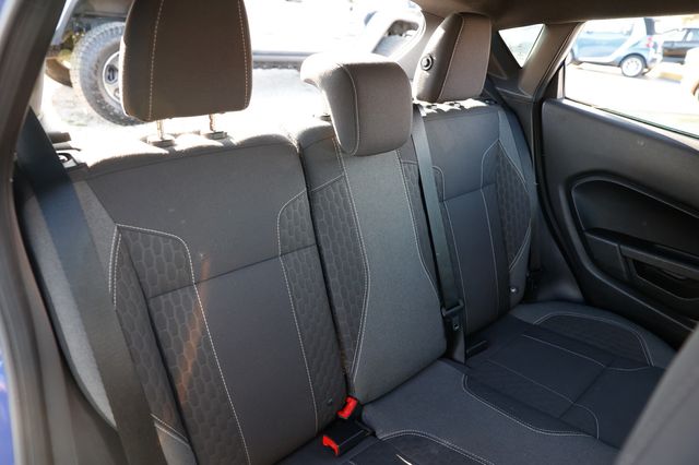 2015 Ford Fiesta 5dr Hatchback ST - 22972673 - 16