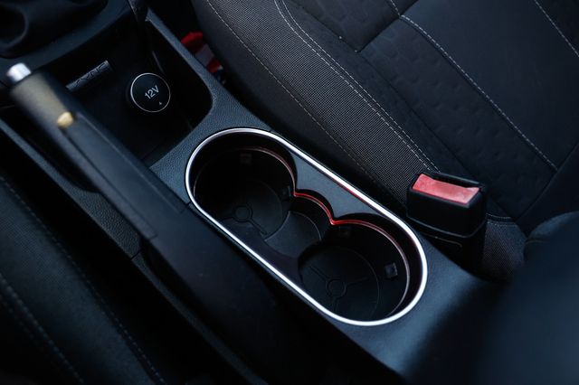 2015 Ford Fiesta 5dr Hatchback ST - 22972673 - 40