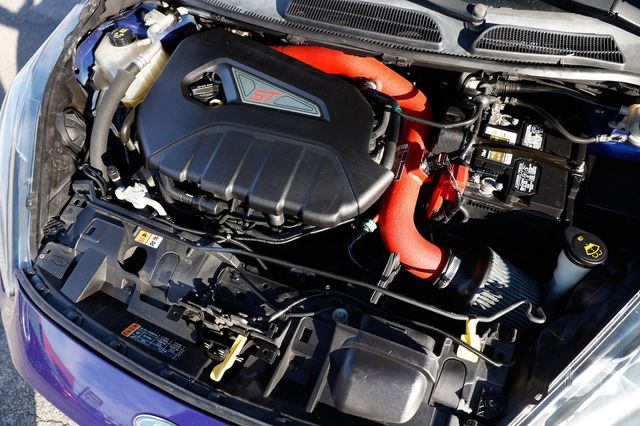 2015 Ford Fiesta 5dr Hatchback ST - 22972673 - 48