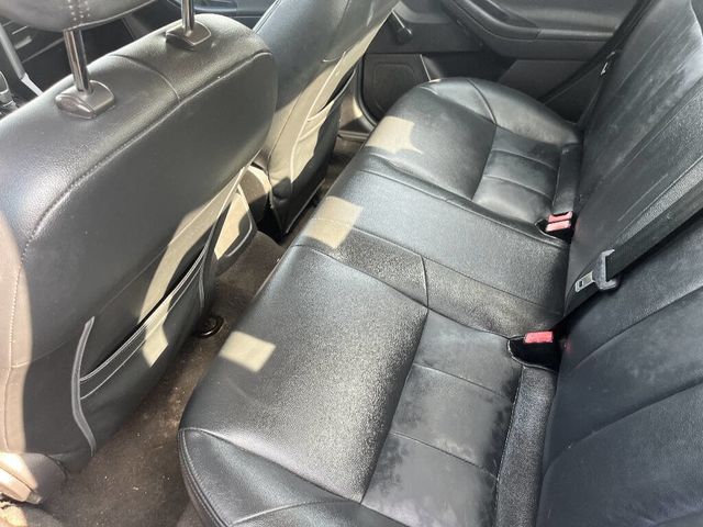 2015 Ford Focus 4dr Sedan S - 22945850 - 3