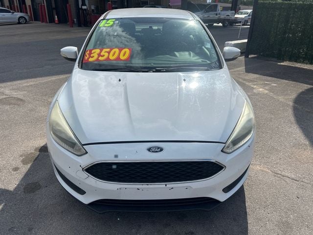 2015 Ford Focus 4dr Sedan SE - 23018585 - 1