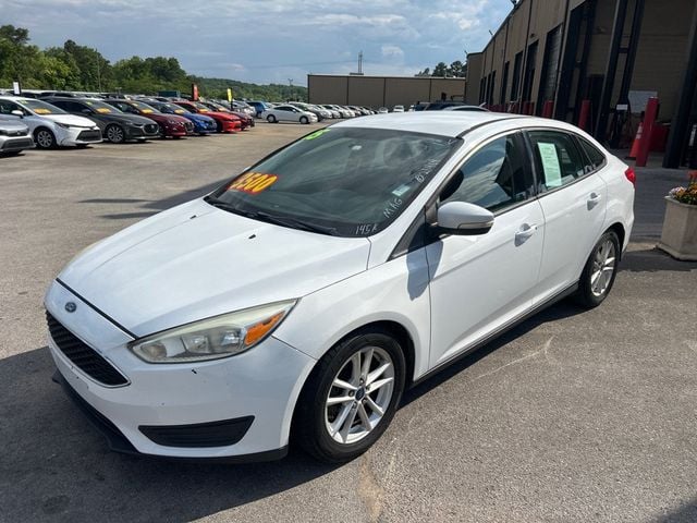 2015 Ford Focus 4dr Sedan SE - 23018585 - 2