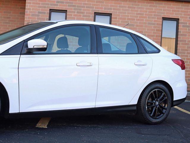 2015 Ford Focus 4dr Sedan SE - 22700338 - 1