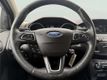 2015 Ford Focus 4dr Sedan SE - 22975308 - 25