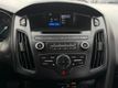 2015 Ford Focus 4dr Sedan SE - 22975308 - 31