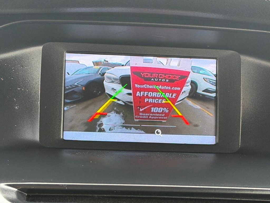 2015 Ford Focus 4dr Sedan SE - 22975308 - 33