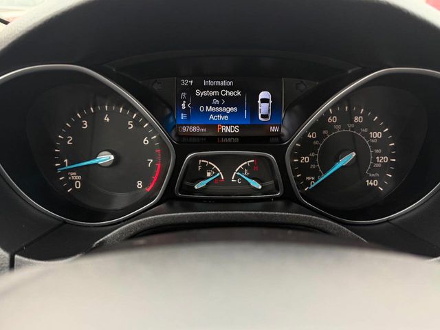 2015 Ford Focus 4dr Sedan SE - 22975308 - 40