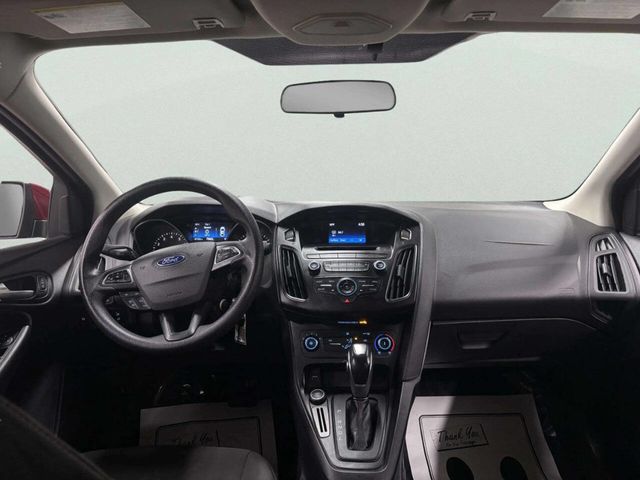 2015 Ford Focus 4dr Sedan SE - 23001751 - 20