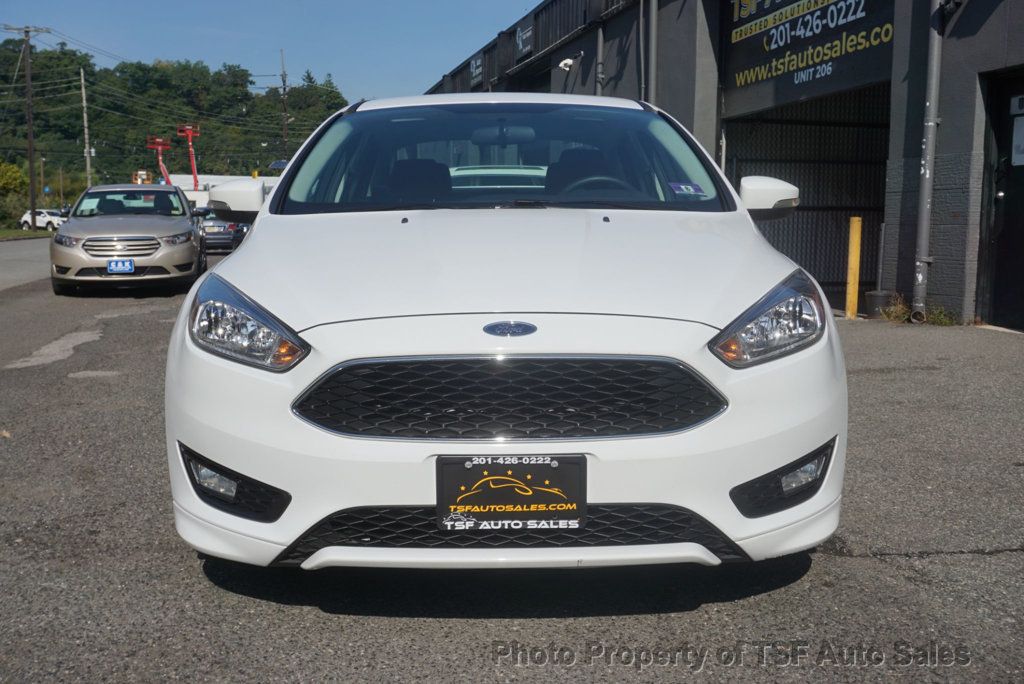 2015 Ford Focus 4dr Sedan SE 1-OWNER CLEAN CARFAX W/SERVICE HISTORY LOW MILES - 23090392 - 1