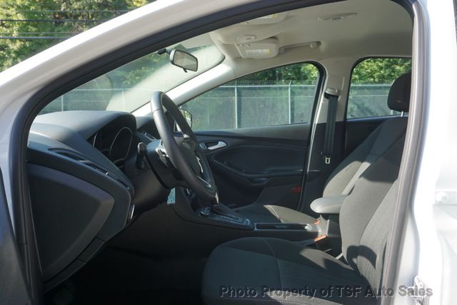 2015 Ford Focus 4dr Sedan SE 1-OWNER CLEAN CARFAX W/SERVICE HISTORY LOW MILES - 23090392 - 8