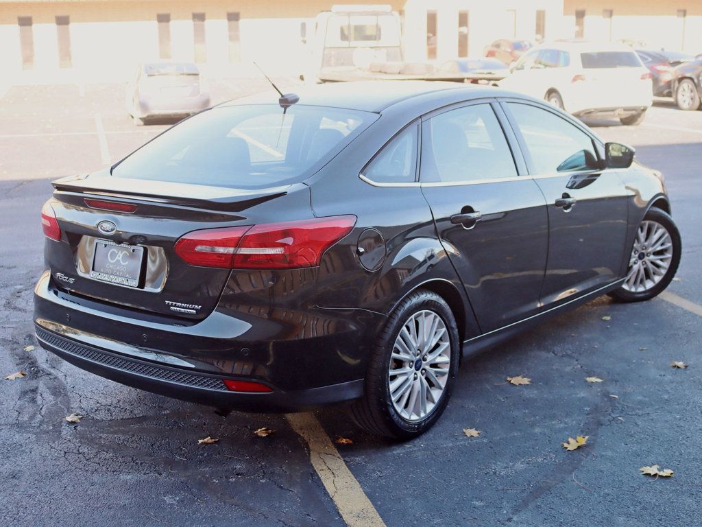 2015 Ford Focus Titanium photo 3