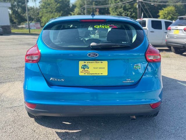 2015 Ford Focus 5dr Hatchback SE - 22915551 - 3