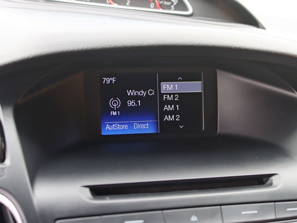 2015 Ford Focus ST photo 15