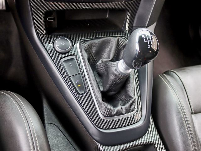 2015 Ford Focus 5dr Hatchback ST - 22891277 - 18