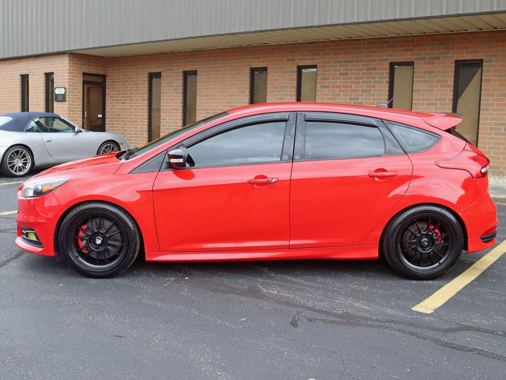 2015 Ford Focus ST photo 7