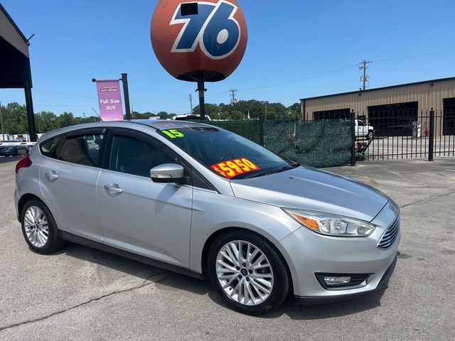 2015 Ford Focus 5dr Hatchback Titanium - 23026639 - 0