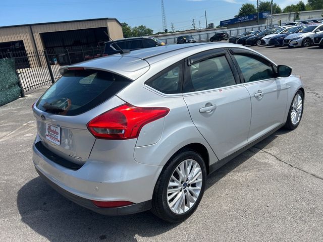 2015 Ford Focus 5dr Hatchback Titanium - 23026639 - 3