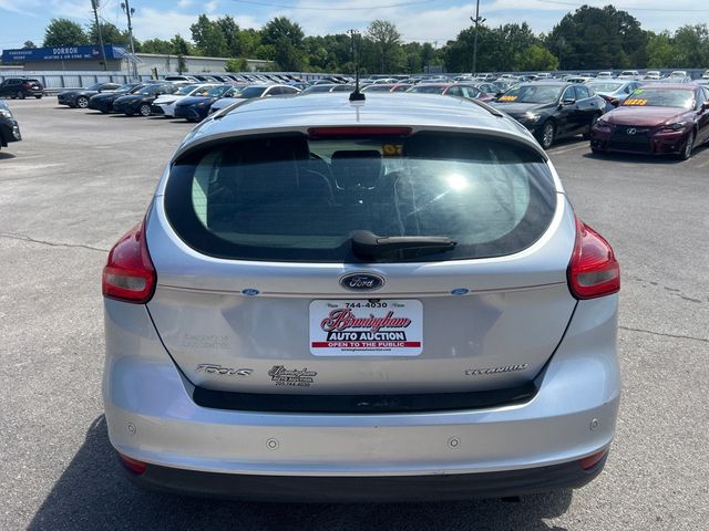 2015 Ford Focus 5dr Hatchback Titanium - 23026639 - 4