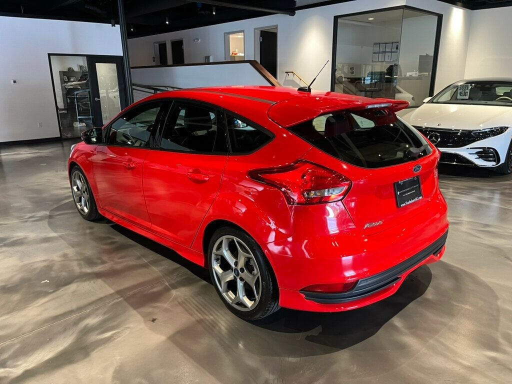 2015 Ford Focus ST/Equipment401A Pkg/MoonRoof/DualZoneClimate/6SpeedManual - 22681924 - 2