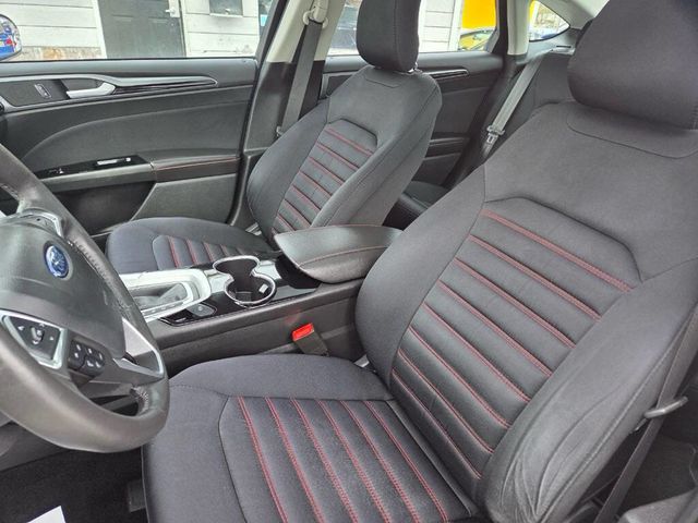 2015 Ford Fusion 4dr Sedan SE FWD - 22983741 - 10