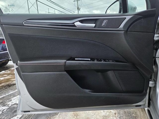 2015 Ford Fusion 4dr Sedan SE FWD - 22983741 - 16