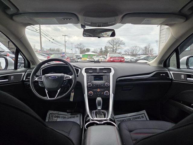 2015 Ford Fusion 4dr Sedan SE FWD - 22983741 - 25