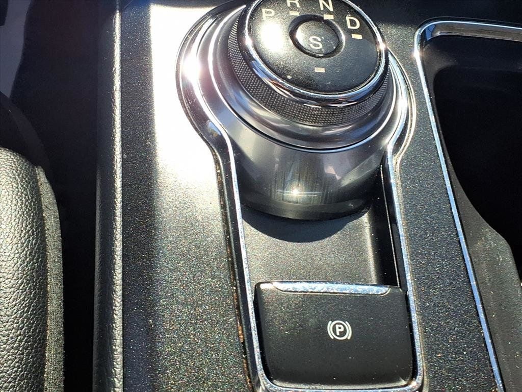 2015 Ford Fusion 4dr Sedan SE FWD - 22906094 - 13