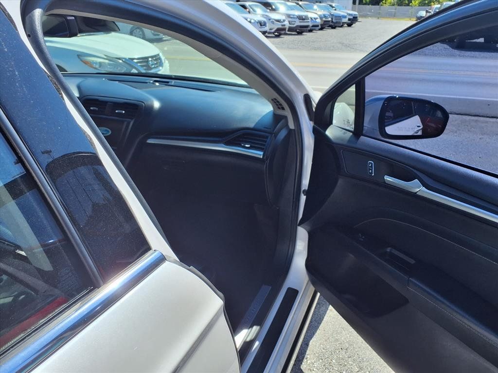 2015 Ford Fusion 4dr Sedan SE FWD - 22906094 - 21