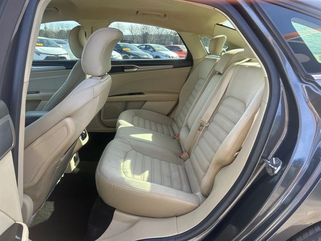 2015 Ford Fusion 4dr Sedan SE FWD - 22970988 - 6