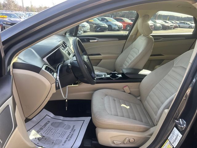 2015 Ford Fusion 4dr Sedan SE FWD - 22970988 - 7