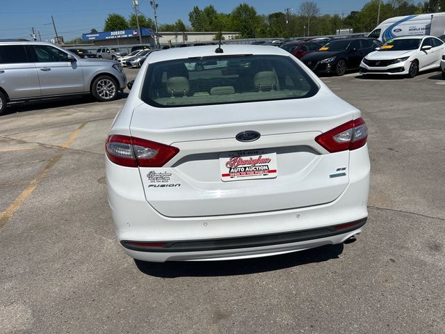 2015 Ford Fusion 4dr Sedan SE FWD - 23011147 - 4