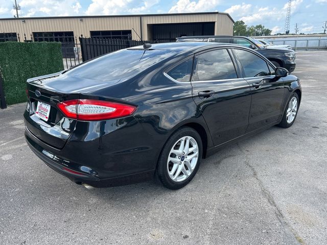 2015 Ford Fusion 4dr Sedan SE FWD - 23070343 - 3