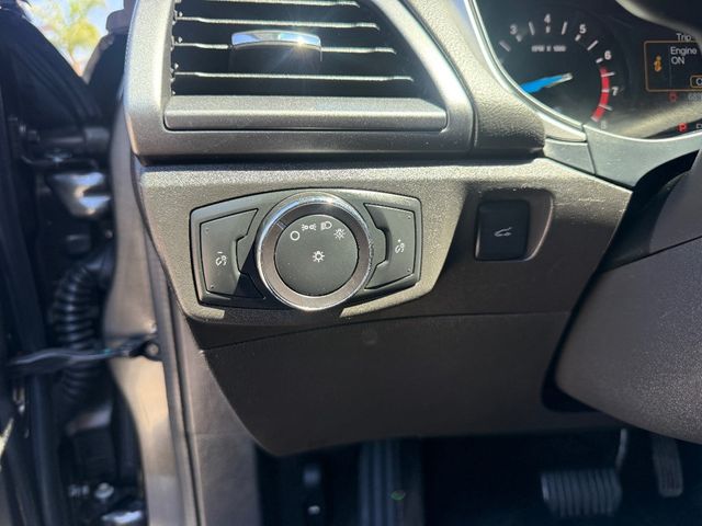 2015 Ford Fusion 4dr Sedan SE FWD - 23001843 - 19