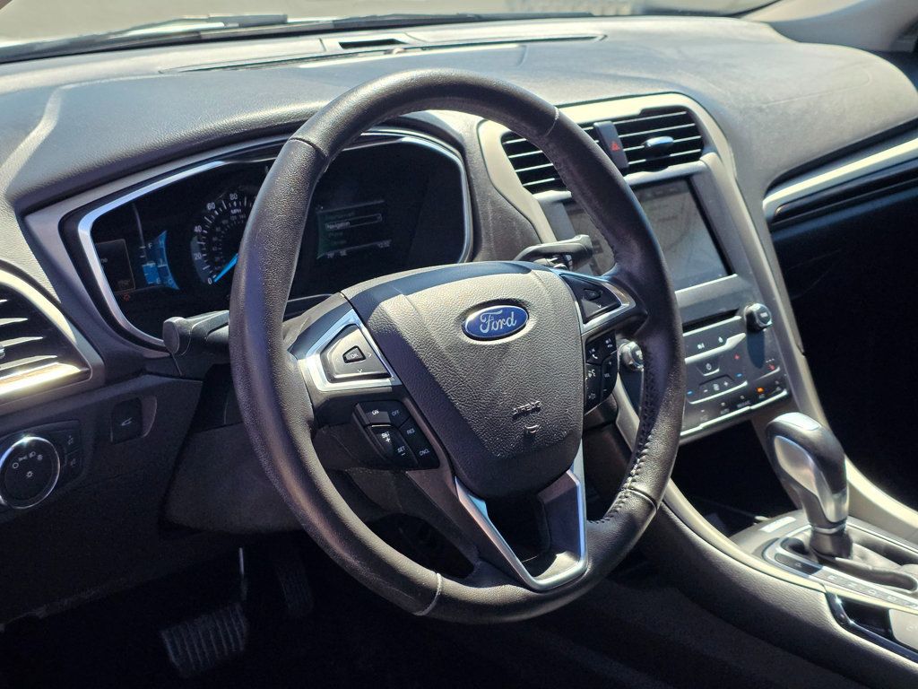 2015 Ford Fusion 4dr Sedan SE FWD - 23004102 - 12