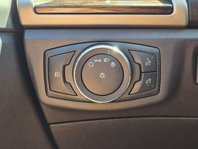 2015 Ford Fusion 4dr Sedan SE FWD - 23004102 - 40