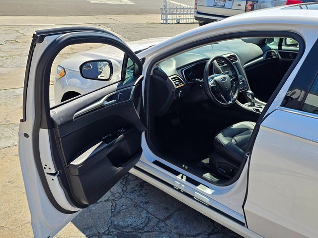 2015 Ford Fusion 4dr Sedan SE FWD - 23004102 - 42